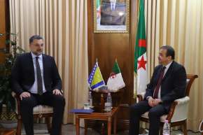 عرقاب يبحث مع وزير خارجية البوسنة التعاون في مجالات صناعة النفط والغاز