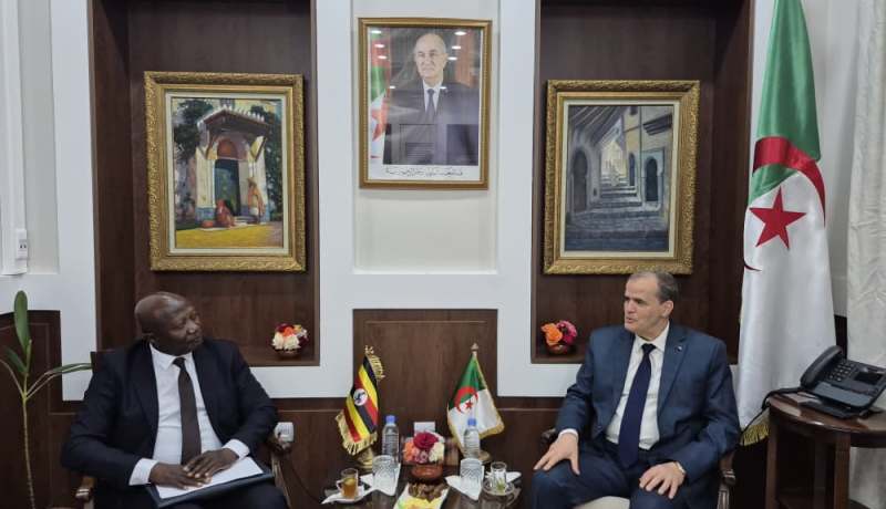 رزيق يبحث مع نائب وزير التجارة الأوغندي سبل تعزيز المبادلات الاقتصادية