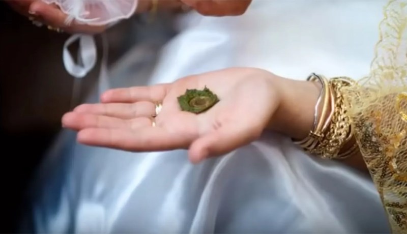 العريس الميسور فرصتي بالرغم من رفض عائلتي