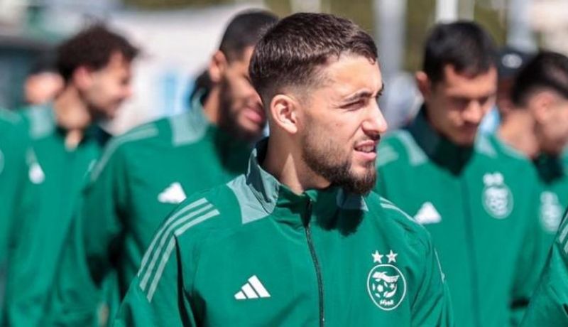 عوشيش: “لم أتردد في قراري بحمل ألوان المنتخب الجزائري”