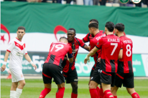 الفاف تهنّئ اتحاد العاصمة بعد التتويج بكأس الجزائر