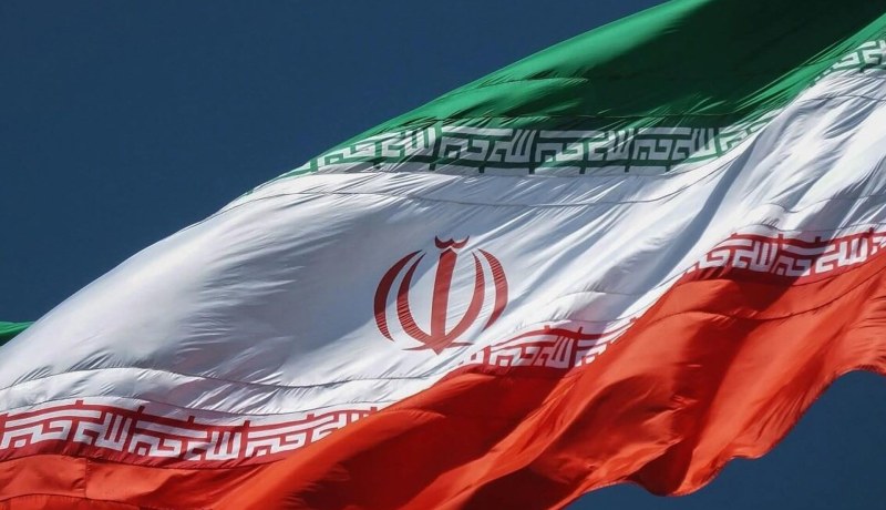 إيران تضع شروطها للمفاوضات: رفع العقوبات وانسحاب أمريكي مقابل تهدئة مؤقتة