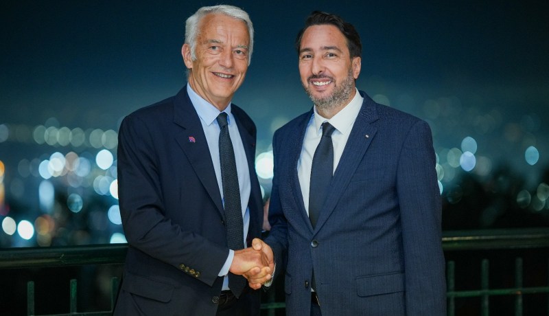 الجزائر وMEDEF الفرنسية يؤكدان تعزيز الشراكة الاقتصادية وإطلاق برنامج عمل مشترك جديد