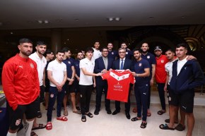 سفير الجزائر بالقاهرة يحفّز شباب بلوزداد قبل موقعة الزمالك الحاسمة