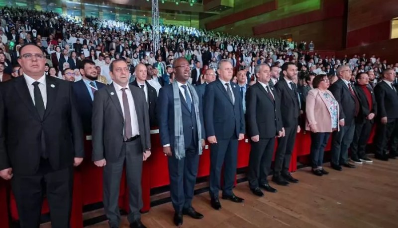 رسميا.. إفتتاح الملتقى الوطني الأول لبرنامج تأهيل القادة الشباب