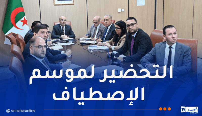 شايب يعقد اجتماعا مع رؤساء المراكز القنصلية بفرنسا