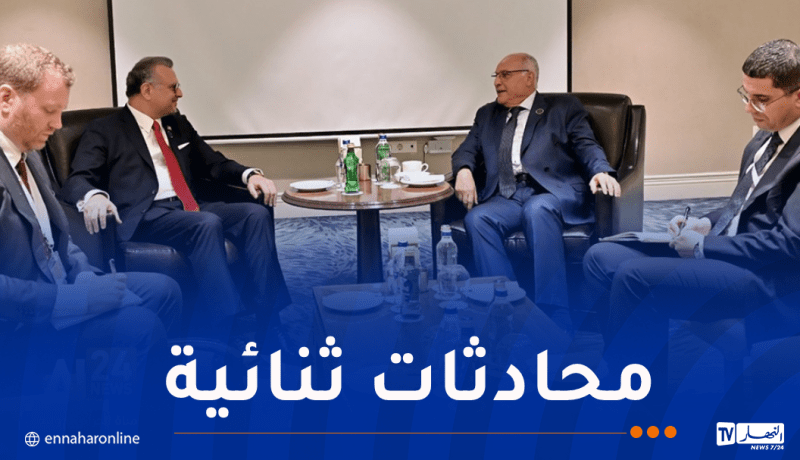 عطاف يتحادث مع المستشار الرفيع للرئيس ترامب بتركيا