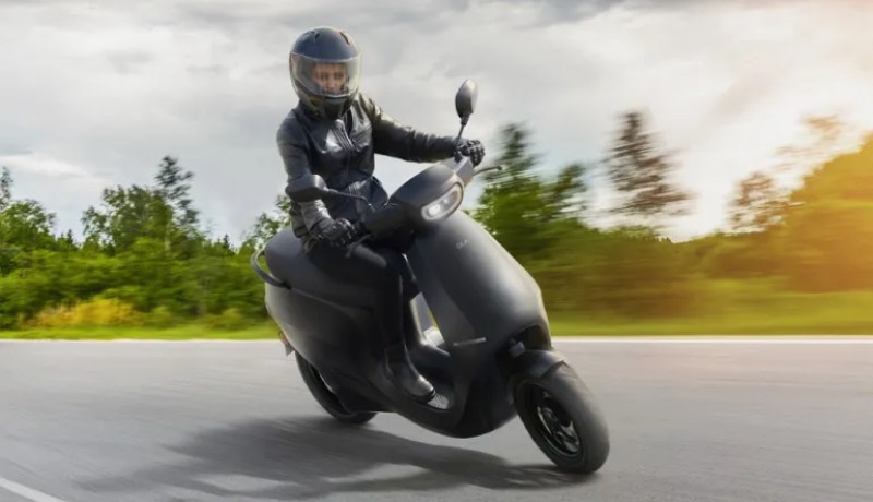 الدرك الوطني يوضّح حول رخصة سياقة الدراجات الكهربائية