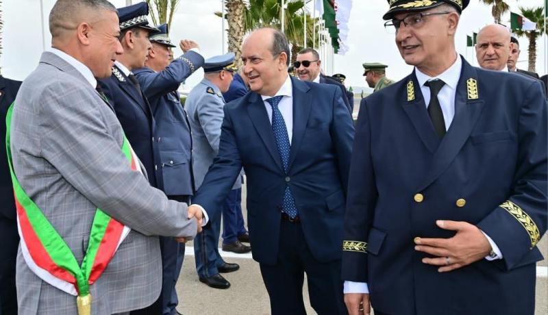 الوزير الأول يشرع في زيارة عمل وتفقد إلى باتنة