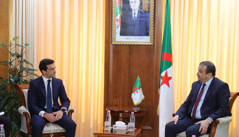 عرقاب يستقبل رئيس الشركة الإسبانية “أرفلو” المتخصصة في معدات النفط والغاز وتحلية مياه البحر