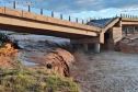 تقلبات جوية: انهيار جسر وارتفاع منسوب الأودية بعدة ولايات 