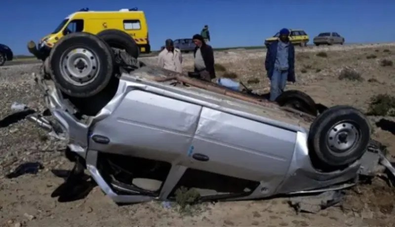 إليزي.. وفاة شخص في انقلاب سيارة بمدخل مدينة الدبداب