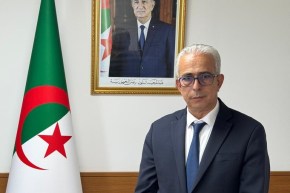 وزير المناجم يُحيي ذكرى تأميم المناجم وإنشاء مجمع “سونارم” غدا بأم البواقي