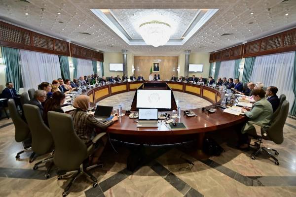 الحكومة تسرّع الرقمنة.. مشروع وطني جديد لدعم اتخاذ القرار
