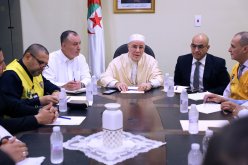 بلمهدي يشرف على اجتماع توجيهي لأعضاء مركز بعثة الحج بجدة