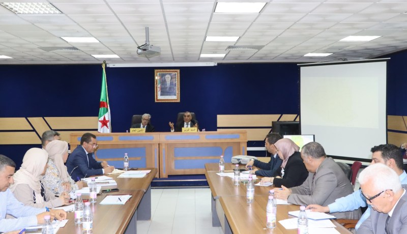 جلاوي يترأس اجتماعًا تنسيقيًا لمتابعة مشاريع الجنوب