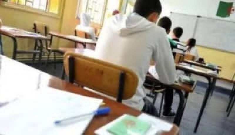 3 سنوات حبسًا نافذًا لشاب بتهمة تسريب موضوع امتحان “البيام” بميلة