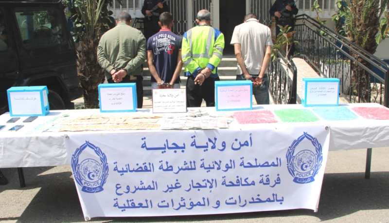 بجاية.. شرطة الميناء تحبط محاولة إدخال أكثر من 13 ألف قرص إكستازي