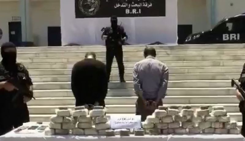 “بياري” معسكر يفكك شبكة إجرامية منظمة ويحجز أزيد من 38 كغ “زطلة”