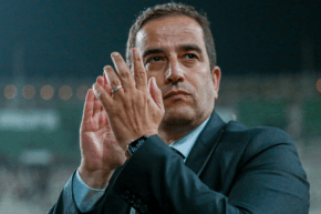 حاج رجم يشيد ببن خماسة: “أفضل لاعب عرفته في حياتي”