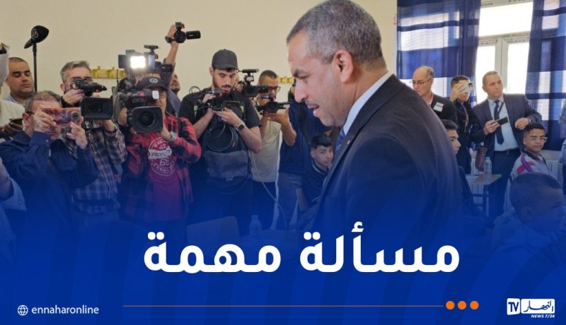 وزير التربية يؤكد على ضرورة تقديم المعارف اللازمة في مرحلة التعليم المتوسط