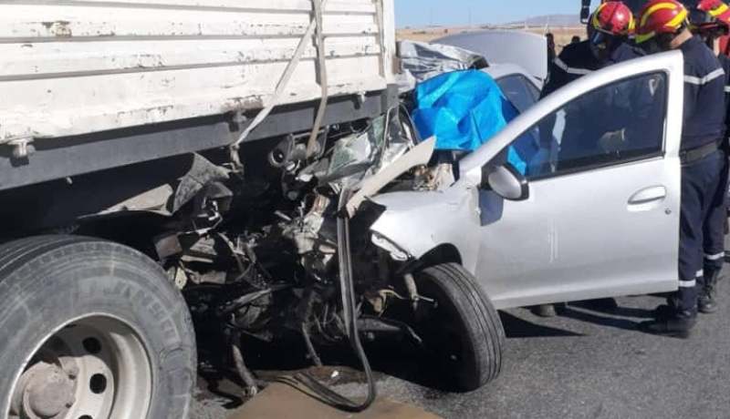 غليزان.. قتيل و3 جرحى في انحراف شاحنة واصطدامها بسيارتين في وادي ارهيو