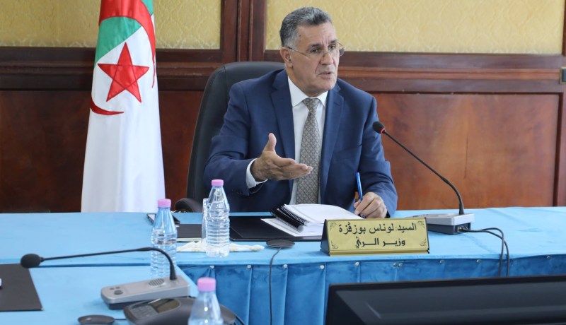 وزير الري يُتابع مدى تقدم مشاريع القطاع تحسبا لموسم الاصطياف