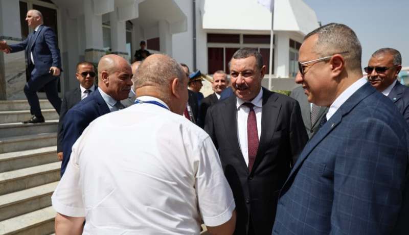 وزير الداخلية يشرف على تخرج الدفعة الـ21 لمراقبي الحركة الجوية