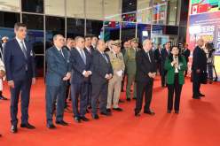 رئيس الجمهورية يزور جناح الوكالة الوطنية للدراسات ومتابعة إنجاز الاستثمارات في السكك الحديدية