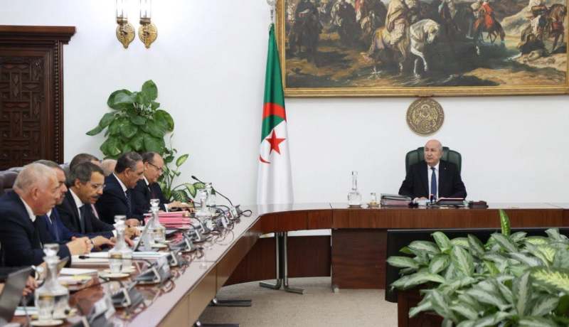 أوامر رئاسية بالإسراع في إطلاق ورشات خط السكة الحديدية الأغواط ـ غرداية ـ المنيعة وربطه بحاسي مسعود