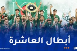 أبطال الجزائر يجوبون شوارع العاصمة عبر حافلة مكشوفة
