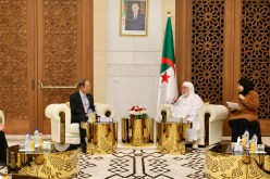 عميد جامع الجزائر وبان كي مون يؤكدان أهمية السلام والحوار وتعزيز التفاهم بين الشعوب