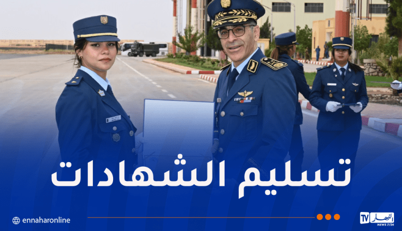 رئيس أركان القوات الجوية يُشرف على تخرج الدفعات بمدرسة التخصص لطيران القتال