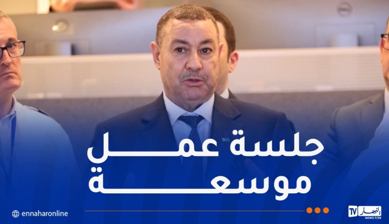 وزير الداخلية يترأس بباريس جلسة عمل موسعة رفقة نظيره الفرنسي