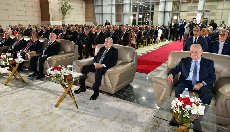 الرئيس تبون يترأس حفل استقبال بالنادي الوطني للجيش بمناسبة ذكرى عيد الاستقلال