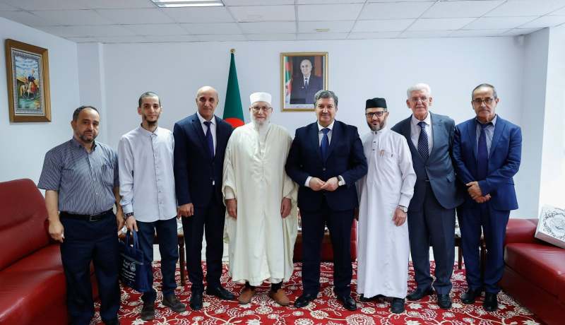 وزير الاتصال يشيد بالدور التاريخي لجمعية العلماء المسلمين الجزائريين