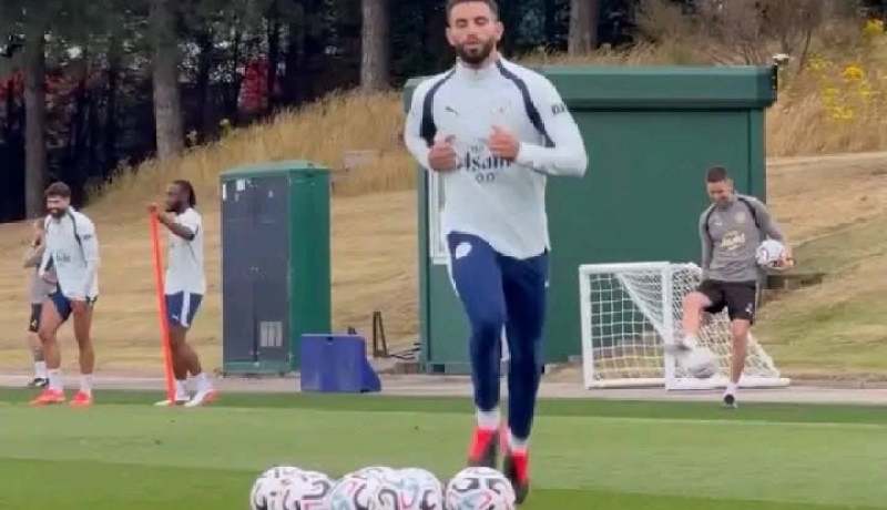 آيت نوري يعود إلى تدريبات مانشستر سيتي استعدادًا لانطلاق الموسم الجديد