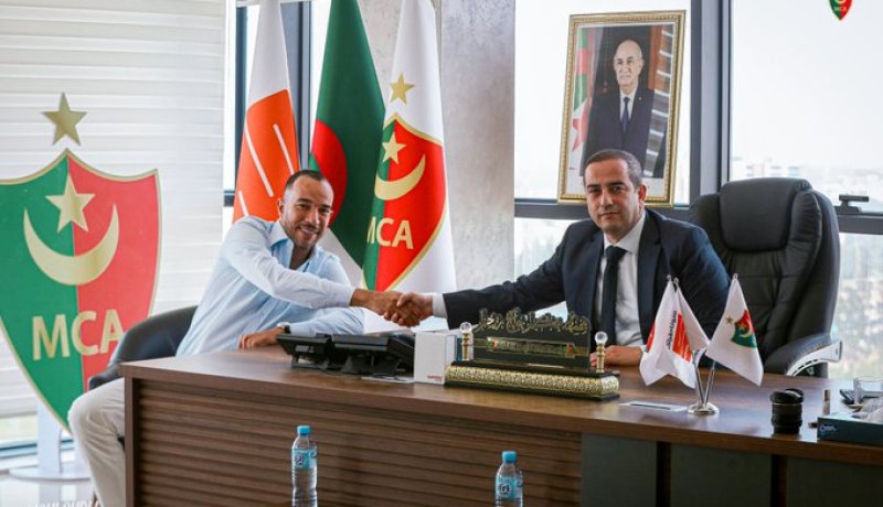 بلعمري يعود إلى مولودية الجزائر