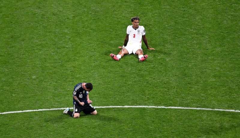 الأرجنتين تعود من بعيد وتقصي إنجلترا.. نهائي الأحلام أمام إسبانيا يُشعل مونديال 2026!