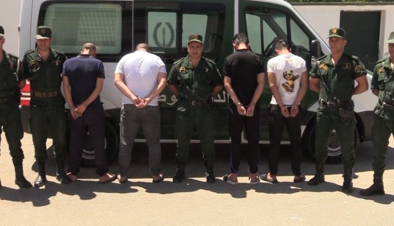 سطيف.. الإطاحة بعصابة لترويج المخدرات وحجز 3 صفائح كيف معالج