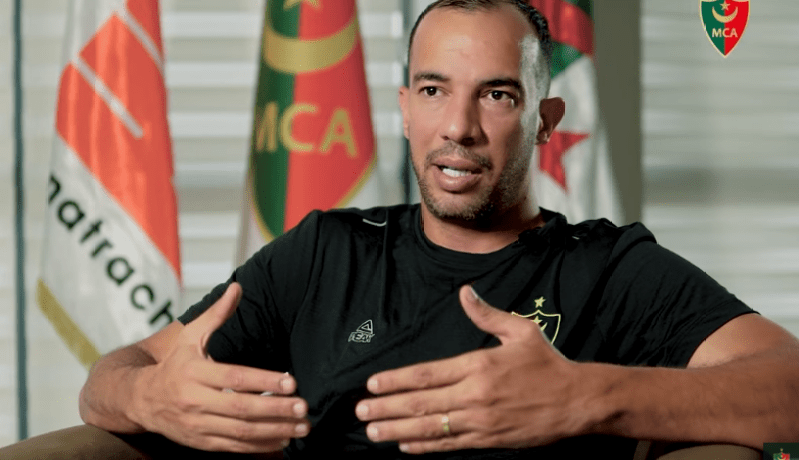 بلعمري: “تحدثت شخصيا مع بن دبكة من أجل عودته إلى المولودية”