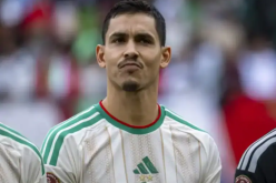 برسالة مؤثرة.. عيسى ماندي يودع المنتخب الوطني ويطوي صفحة 13 عامًا من العطاء