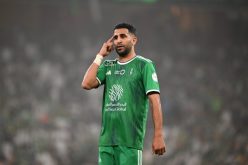 محرز يعود إلى الواجهة.. الشباب والإتفاق يرصدان مبلغ 10 ملايين دولار