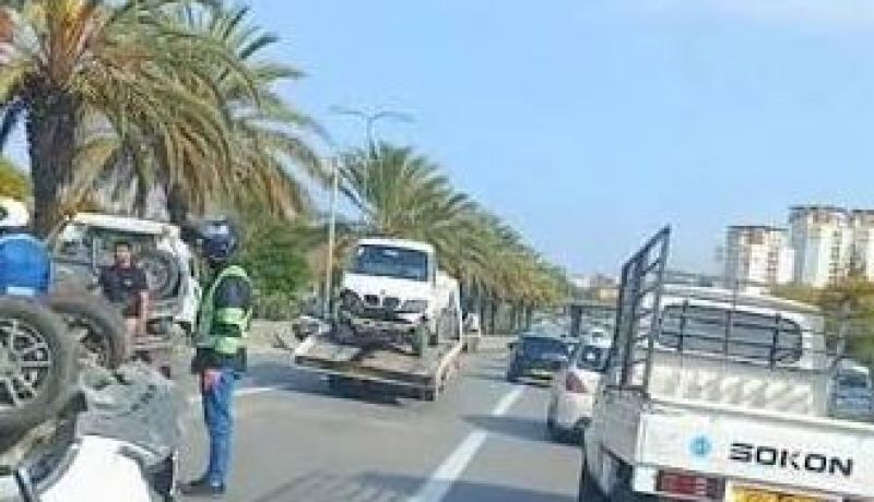 العاصمة.. وفاة شخص  في انقلاب سيارة أمام ملعب مانديلا 