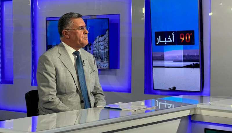بوزڨزة يكشف سبب تذبذب المياه في الجزائر