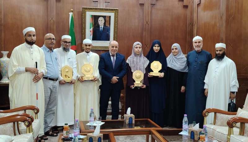 الجزائر تحصد 3 مراتب في مسابقة الملك عبد العزيز.. بلمهدي يكرّم سفراء القرآن