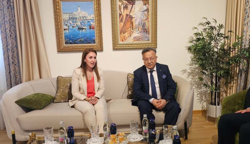 بداري يزور سفارة الجزائر بليوبليانا في سلوفينيا