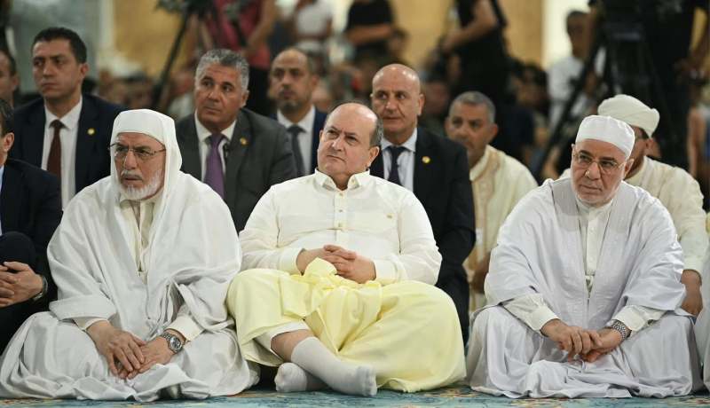 في ليلة المولد النبوي.. الوزير الأول يكرّم أبطال الجزائر المتوجين في مسابقات القرآن الكريم