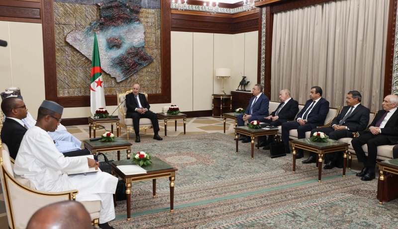 رئيس الجمهورية يستقبل الوزير الأول النيجري والوفد الرفيع المرافق له