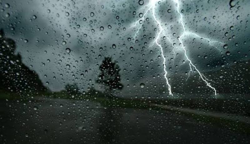 أمطار رعدية تضرب 8 ولايات الليلة
